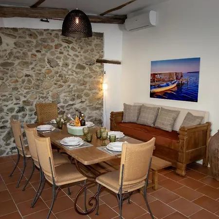 Les Granges Classe 5 Etoiles *