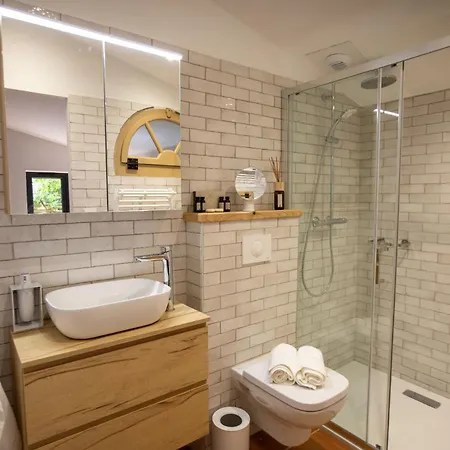 Les Granges Classe 5 Etoiles *