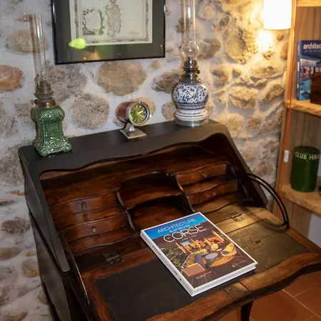 Les Granges Classe 5 Etoiles Antisanti