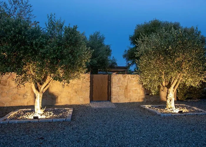 Les Granges Classe 5 Etoiles Antisanti