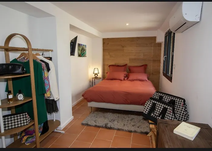 Les Granges Classe 5 Etoiles Tatil Evi Antisanti